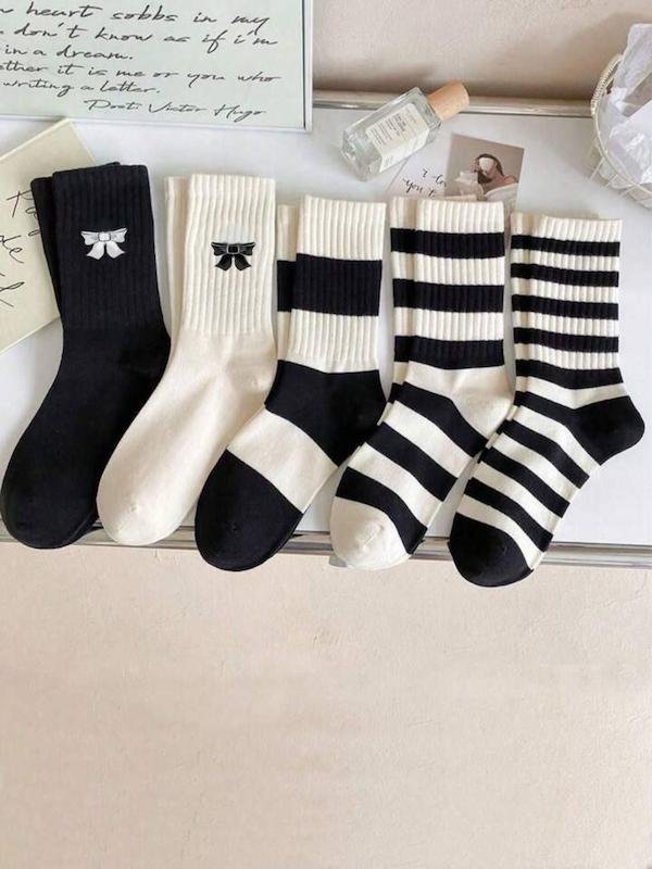 جوراب نخی زنانه ساقدار طرح پاپیون 