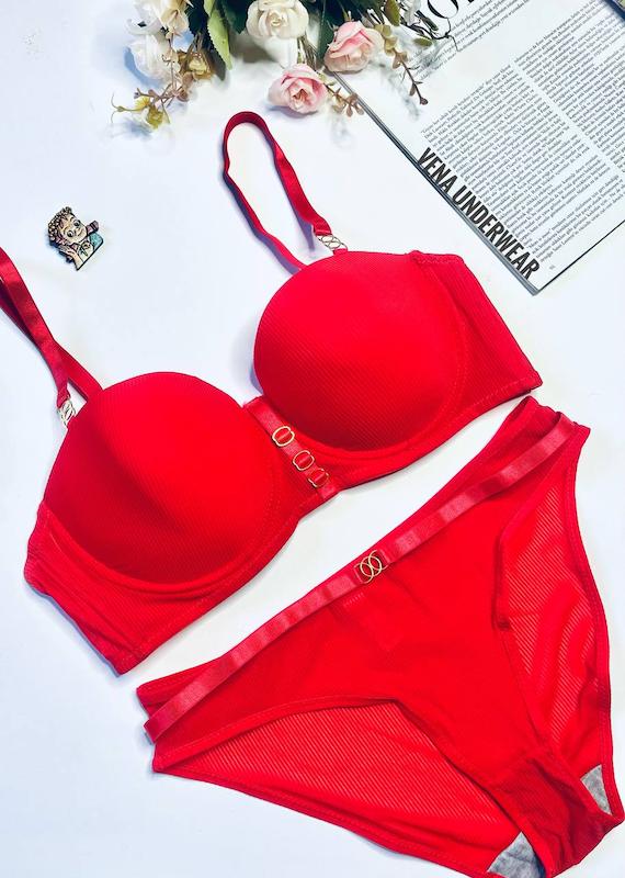 ست سوتین شورت اسفنجی کبریتی اسپرت وارداتی