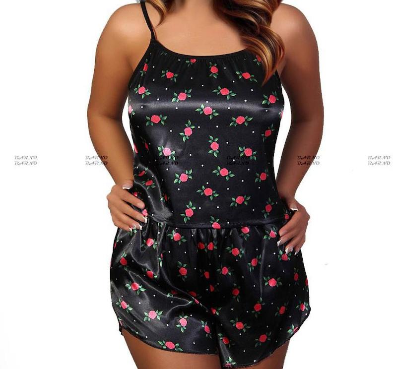 لباس خواب ساتن دو تکه طرح FLORAL مشکی 