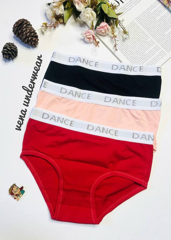 شورت نخی زنانه طرح DANCE برند EMA 