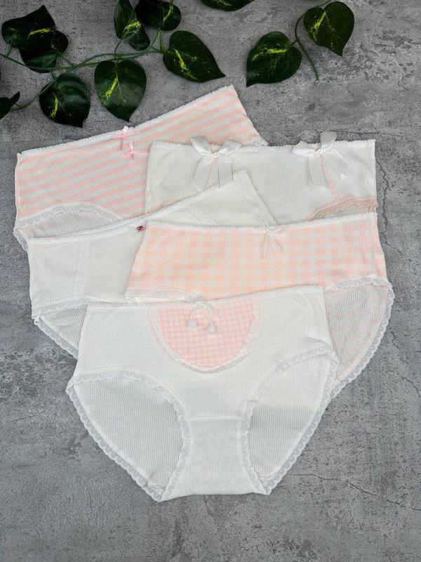 شورت نخی زنانه کبریتی طرح پاپیون 