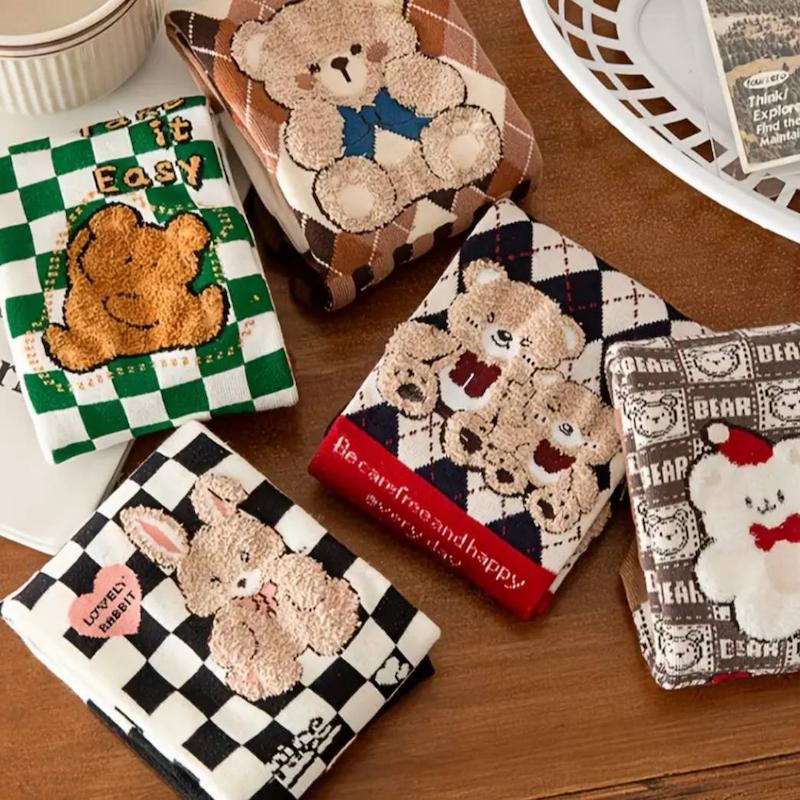 جوراب نخی زنانه نیم ساق طرح عروسکی 