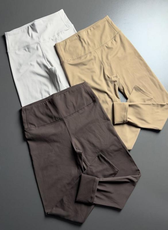 لگ ورزشی زنانه فلامنت تو کرکی برند وارداتی