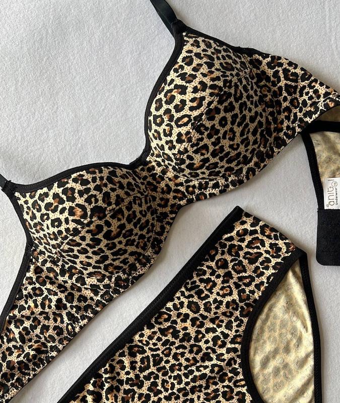 سوتین شورت نخی فنردار ترک برند ANIT ترک