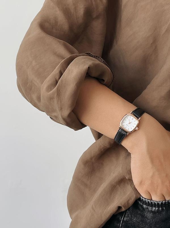 ساعت بند چرمی کلاسیک