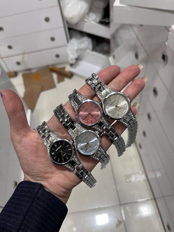 ساعت مچی زنانه بند نگین