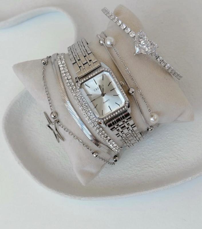 کاسیو زنانه دورنگین