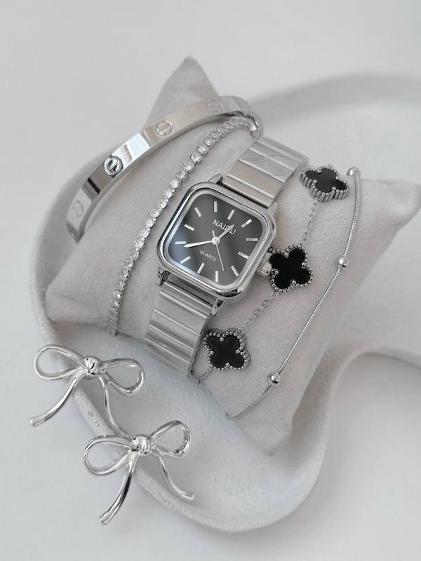 ساعتمچی‌زنانه نایدو بند کر کره ای