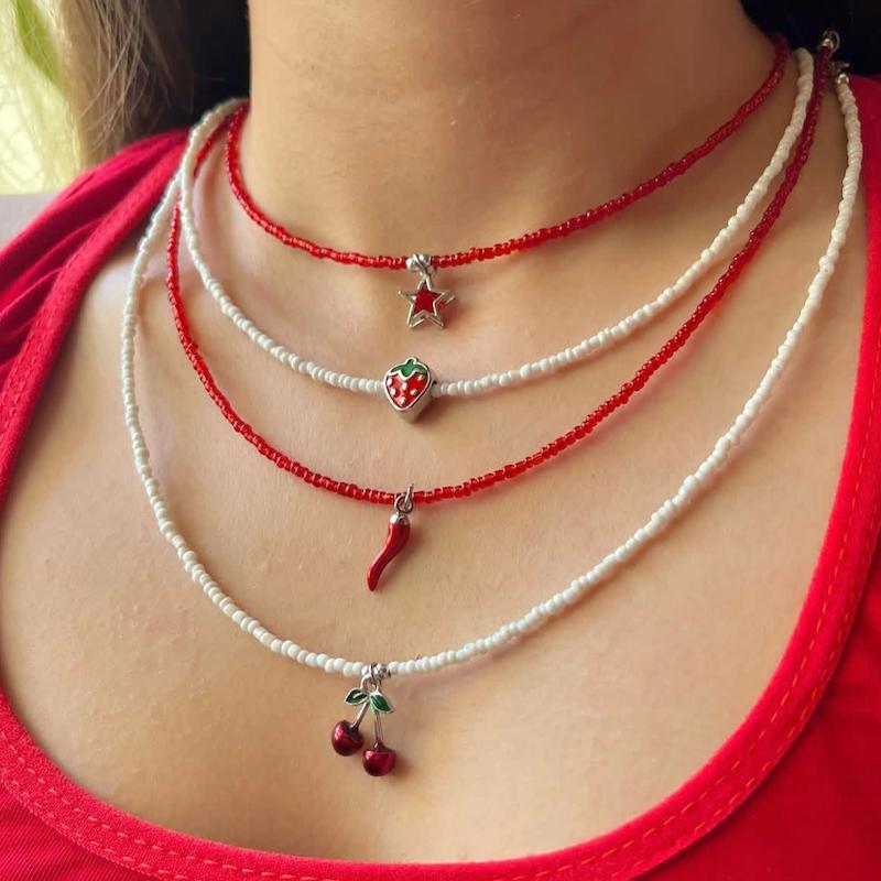 گردنبند های منجوقی قرمز ❤️