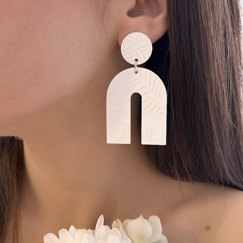 گوشواره پینترستی سفید کد ۱