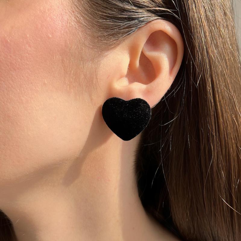 گوشواره قلب مشکی 