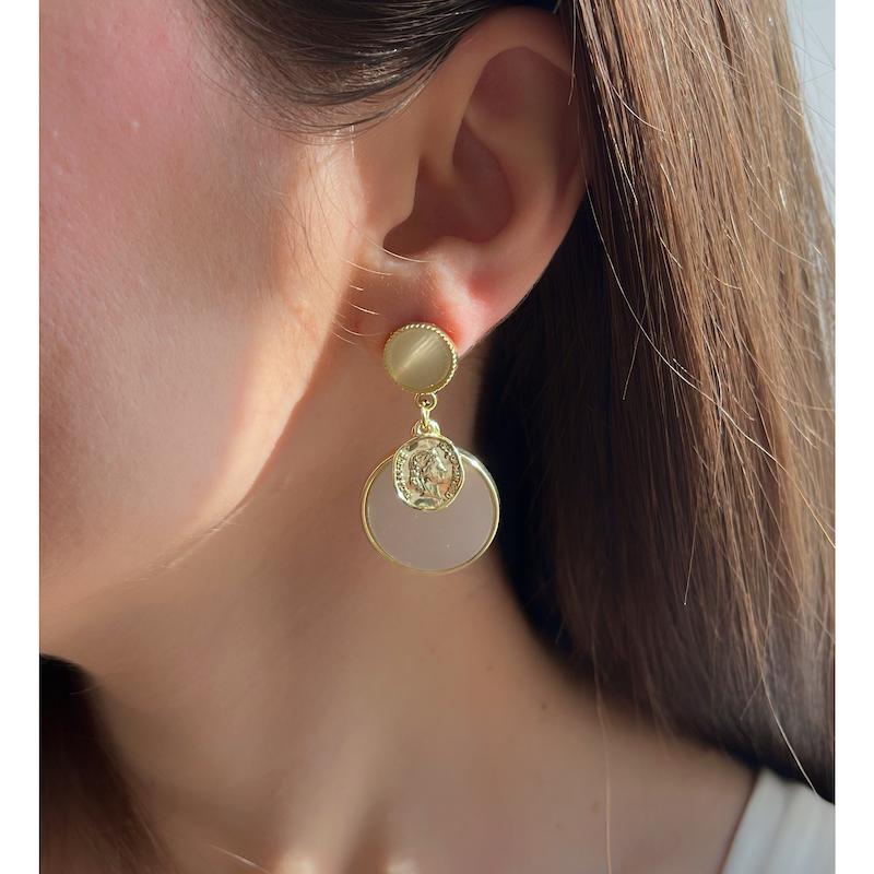 گوشواره صدف و سکه 