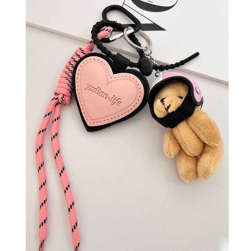 چارم بگ تدی کلاه دار