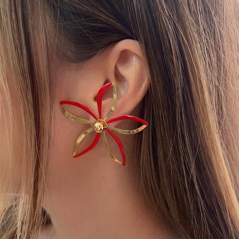 گوشواره گل طلایی قرمز بزرگ 