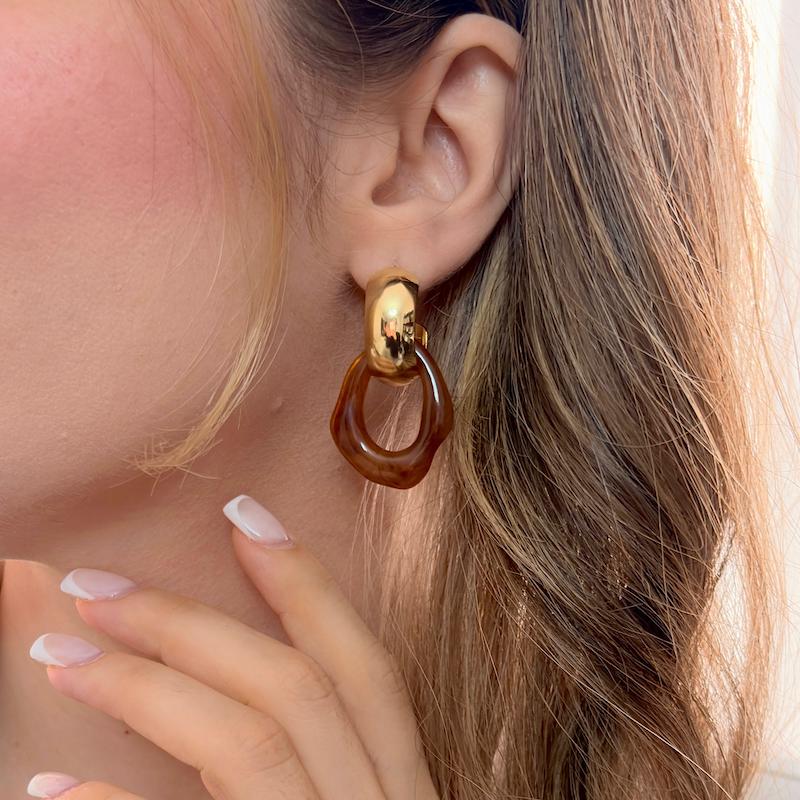 گوشواره طرح سنگ قهوه ای 