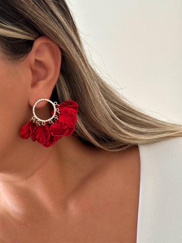 گوشواره قرمز کرومی کد ۱