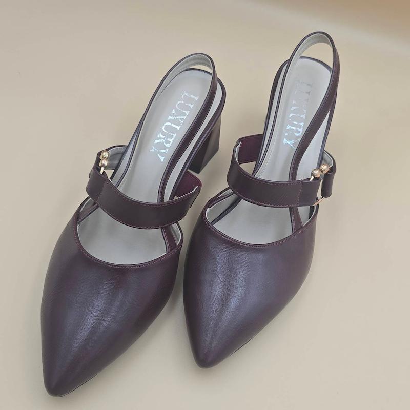 کفش زنانه مدل سگکی پاشنه دار پشت باز Slingback