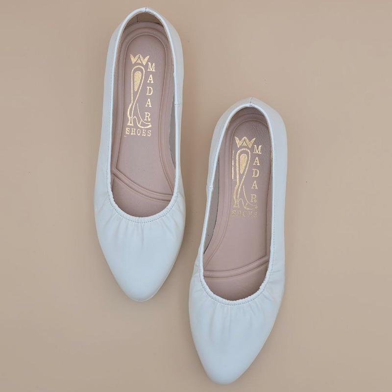 صندل زنانه کرم