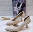 کفش مجلسی زنانه مدل ساده سفید و کرم پاشنه دار