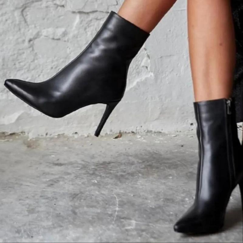 نیم بوت زنانه مشکی پاشنه نوک تیز