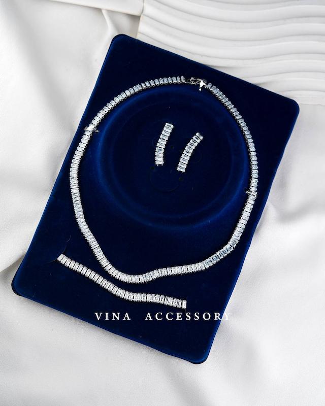 نیمست تنیسی بلک فرایدی