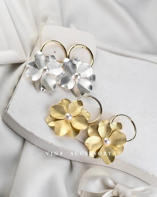 گوشواره گل بلک فرایدی