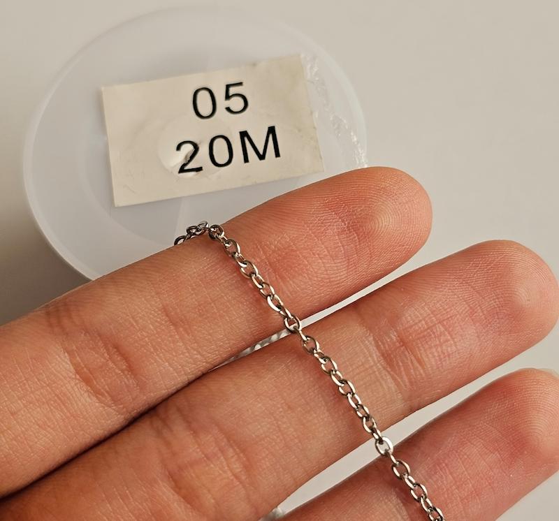 زنجیر دیپلمات استیل سایز ۰.۵ نقره ای
