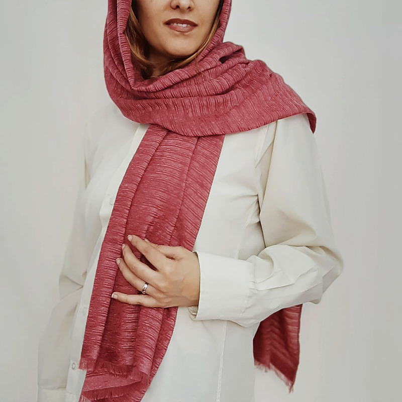شال صورتی پاییزی رنگ