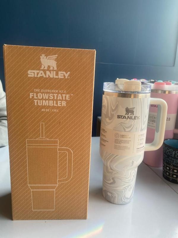 تراول ماگ استنلی آبرنگی ابری مدل Quencher H2.0 FlowState Tumbler گنجایش 1.18 لیتر