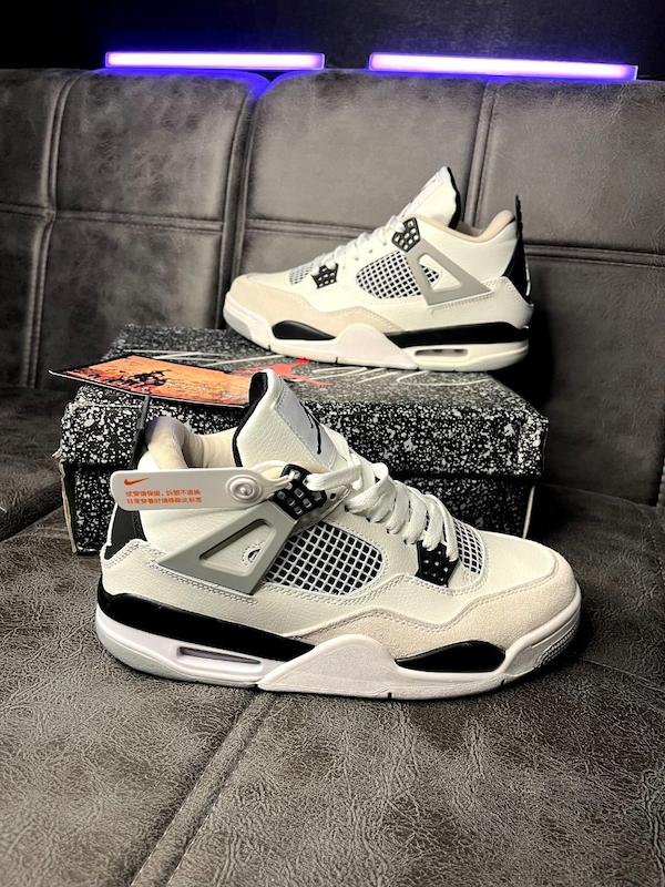 جردن 4 میلیتاری 