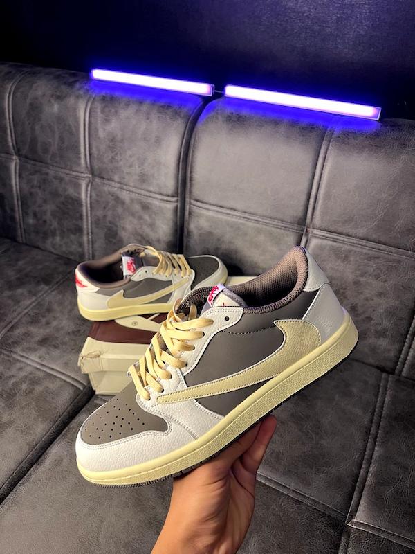 جردن لو ترویس موکا 