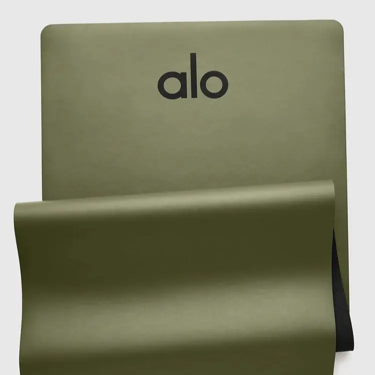 مت الویوگا Alo Yoga