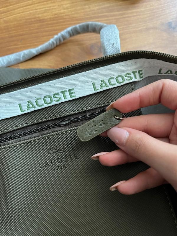 توت‌بگ لاگوست Lacoste