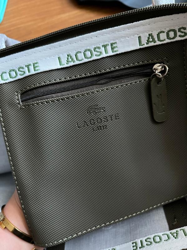 توت‌بگ لاگوست Lacoste