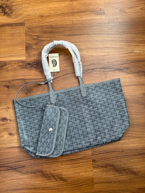 توت‌بگ گویارد Goyard