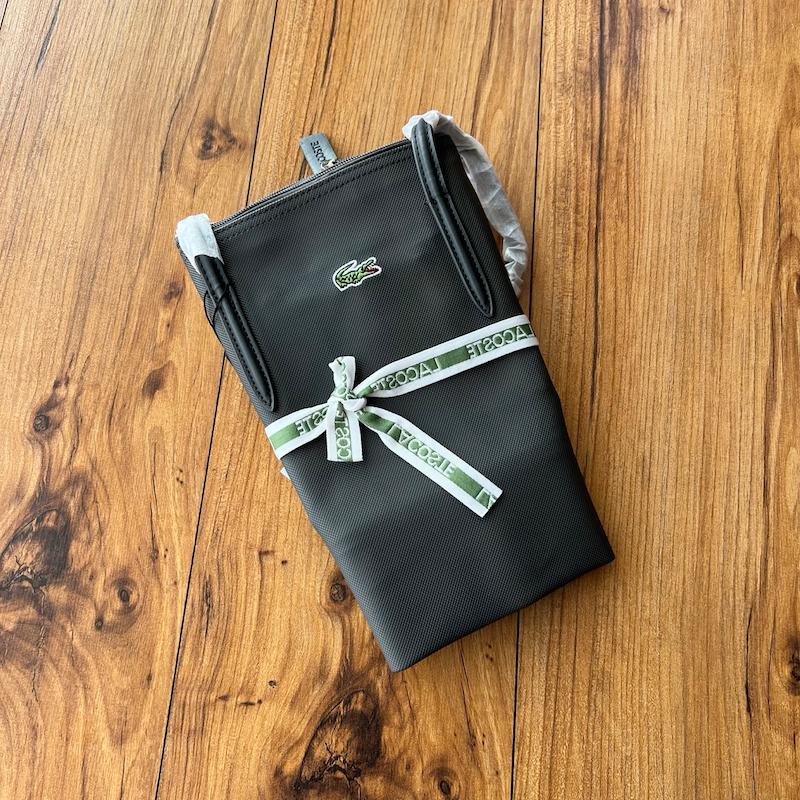 توت‌بگ لاگوست Lacoste