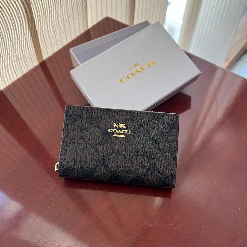 کیف پول زنانه کوچ Coach