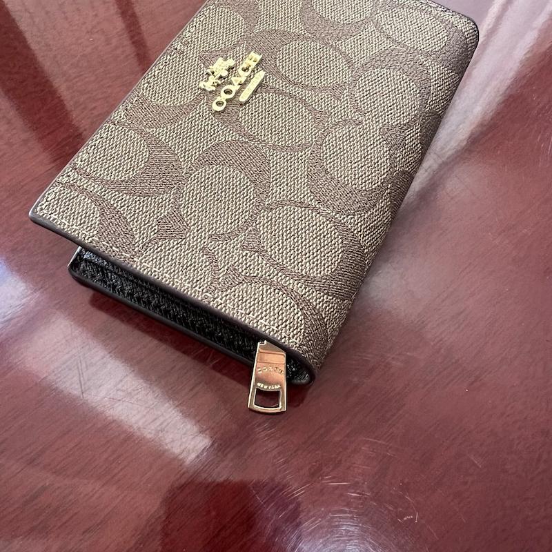 کیف پول زنانه کوچ Coach