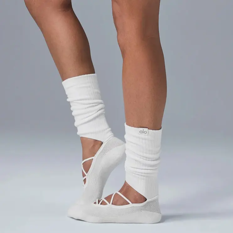 جوراب پیلاتس الویوگا Aloyoga مدل Strappy Siren Grip Sock