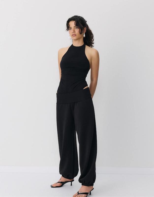 تاپ یقه هالتر استرادیواریوس Stradivarius 