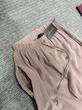 نمای نزدیک از شلوار سیلک ماسیمو دوتی Massimo Dutti