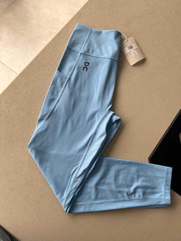 لگ ورزشی زنانه آن On مدل Performance Tights اورجینال