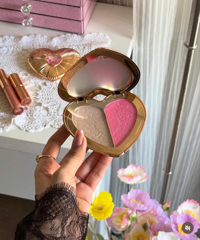 پالت رژگونه وهايلايتر قلبى رز برى دوپ شارلت 💖