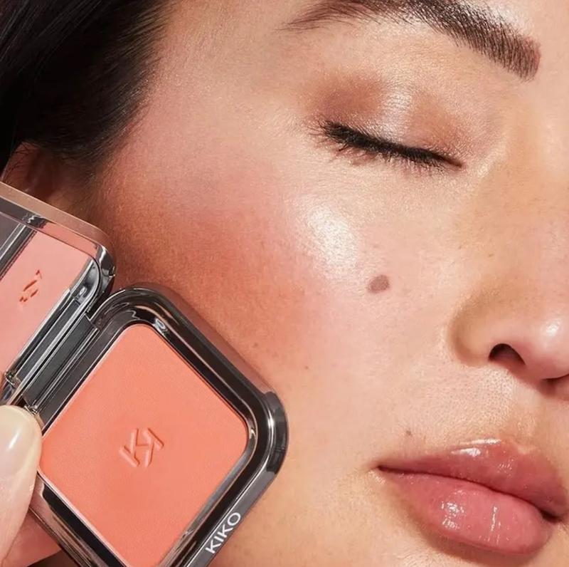 رژگونه و هایلایتر پودری kiko🕯️✨