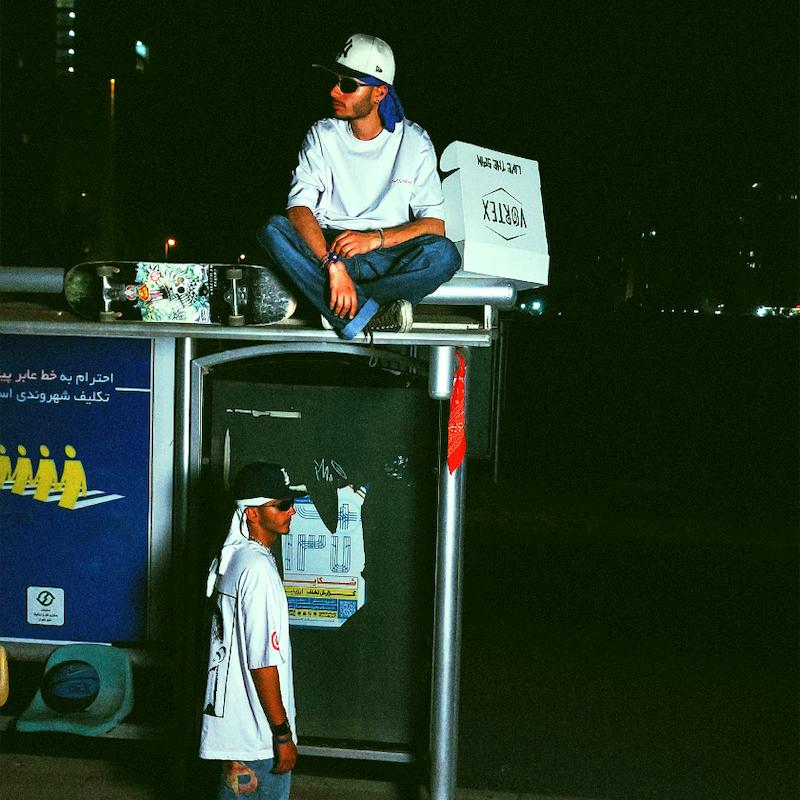 تیشرت i feel nothing