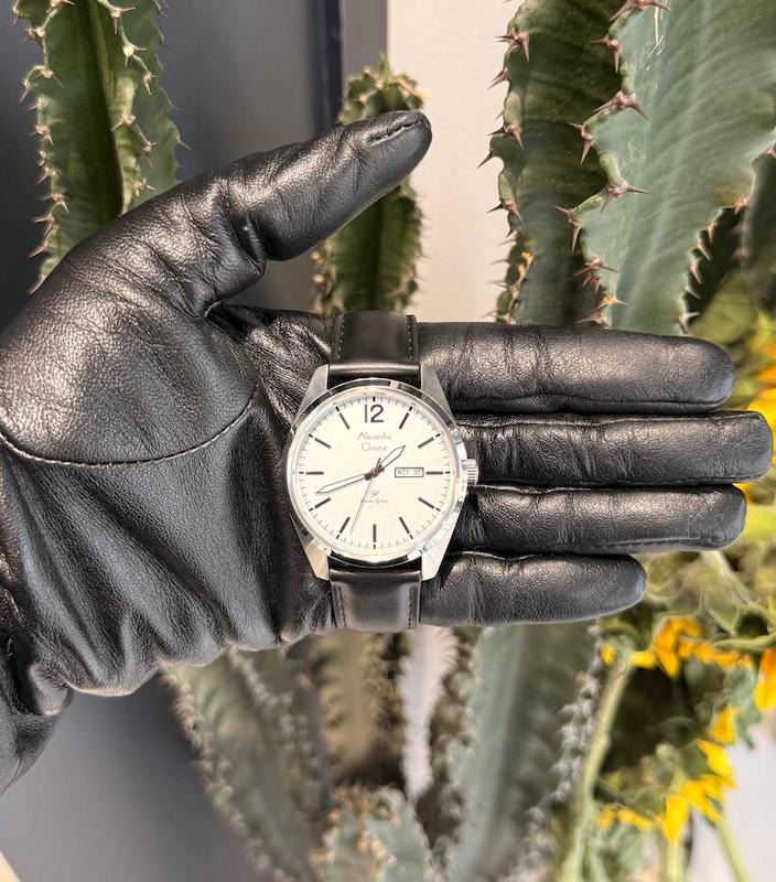 ساعت مردانه چرم الکساندر کریستی