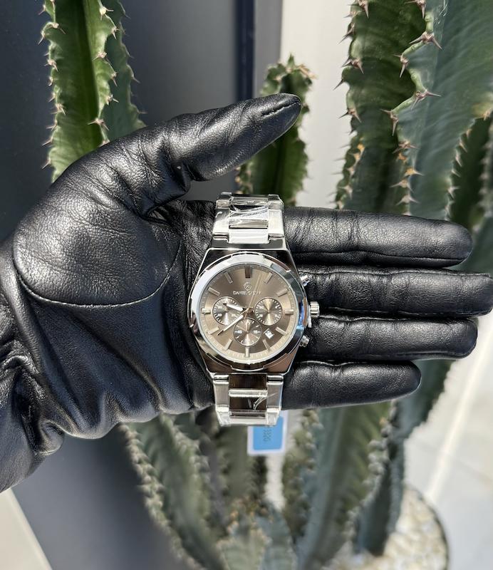 ساعت مردانه دنیل سزار