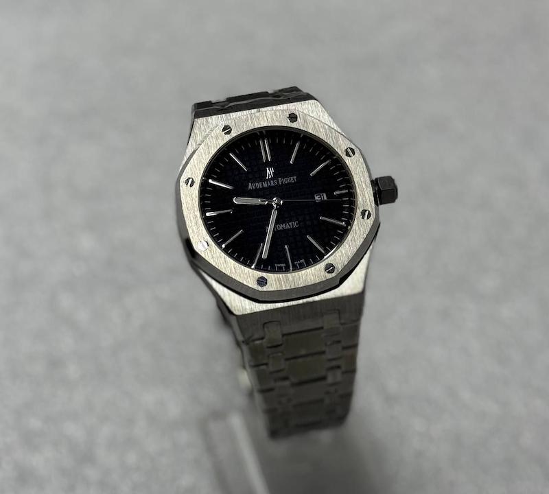 ساعت صفحه مشکی ( AP ) 2250