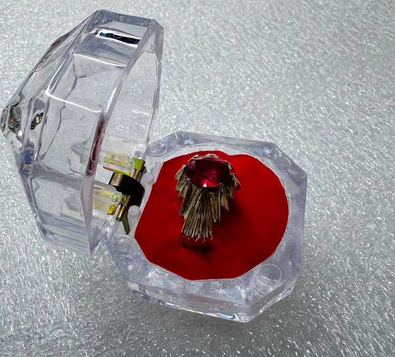 انگشتر یاقوت برمه کلکسیونی ( 13501 )