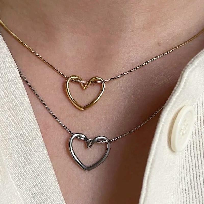 گردنبند قلب آینه ای